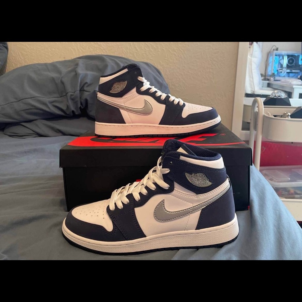 Air Jordan 1 Midnight Navy (GS)